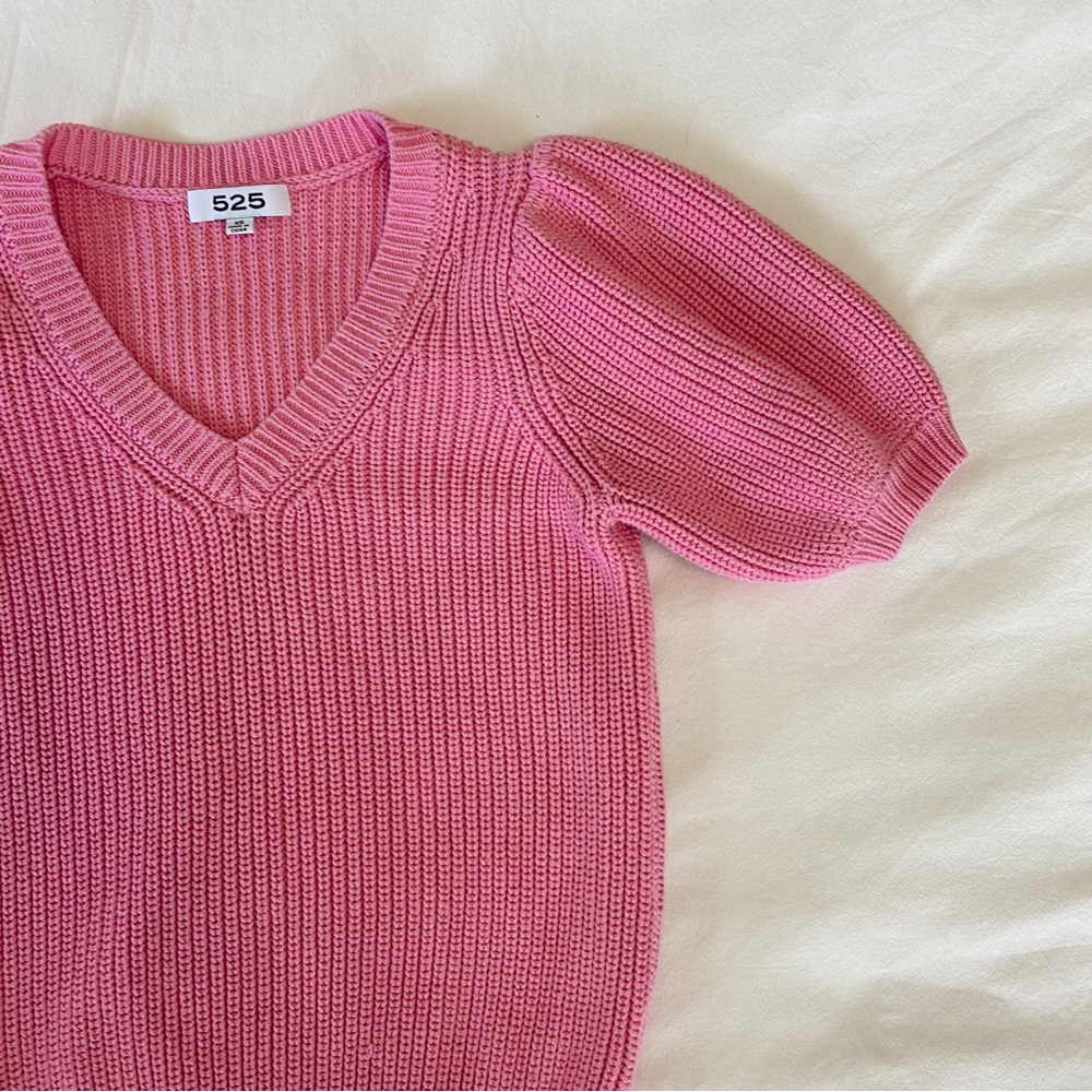 525 America V-Neck Puff‎ Sleeve Sweater - Picture 2 of 8